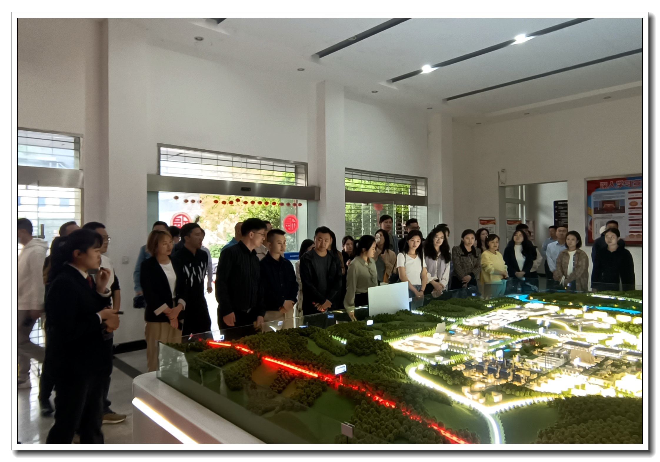 /website-webapp/ewebeditor/uploadfile/7F05B832D2A385EEC1A728BC17E95550